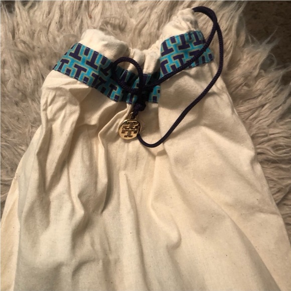 Tory Burch Navy Blue/Cream Leather Eleanor Logo Plaque Slide Sandals - Picture 3 of 3